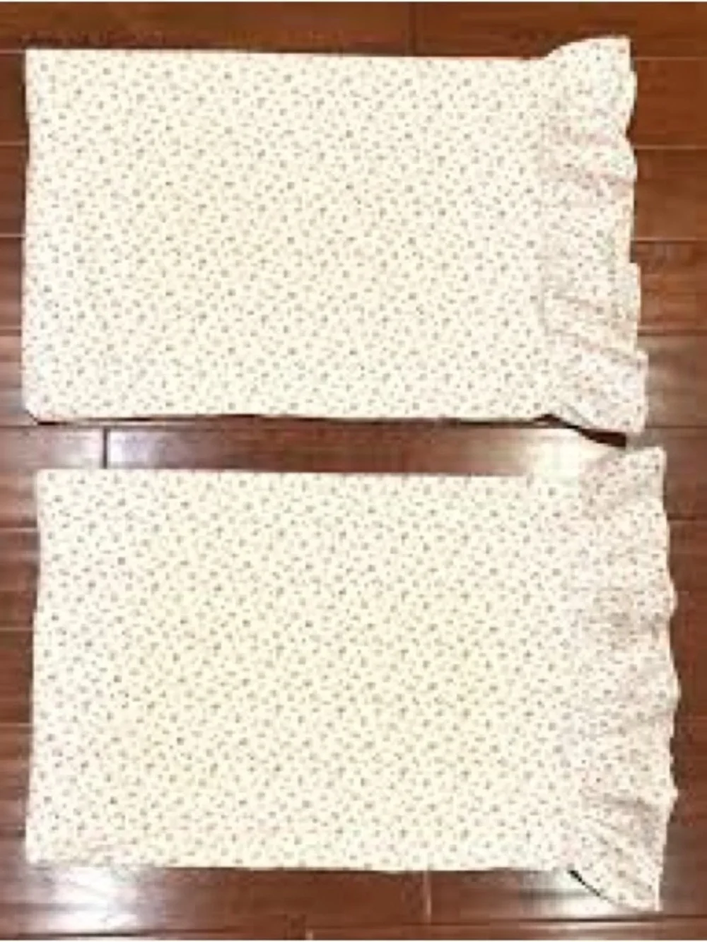 2 VTG Ralph Lauren Calico Red Floral Cotton USA Made Ruffle Trim Pillow Cases